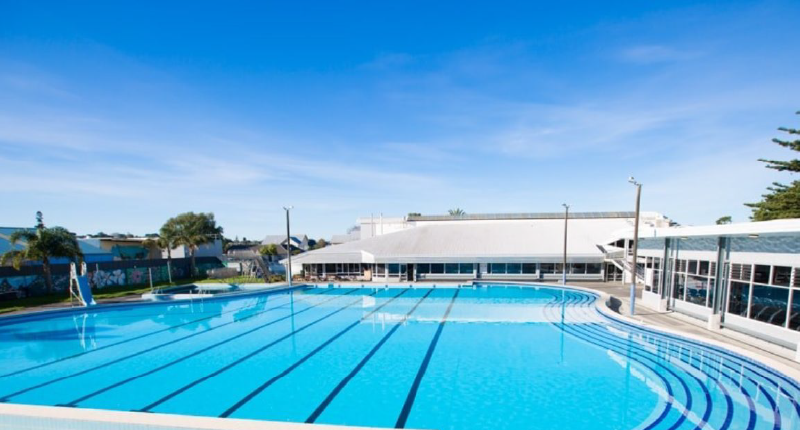 Onehunga War Memorial outdoor pool